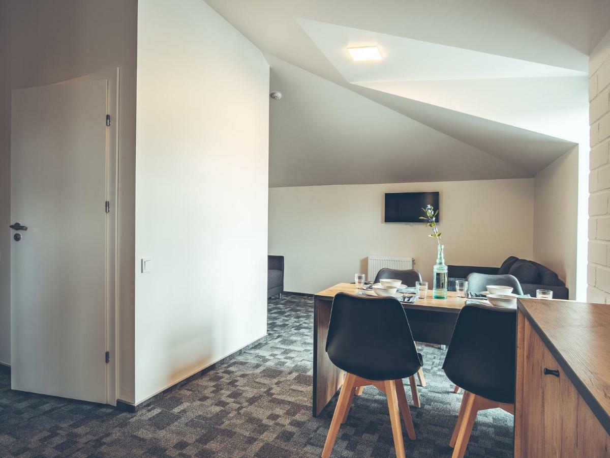 Self Check-In Hotel Railway Apartments VNO Eksteriør billede